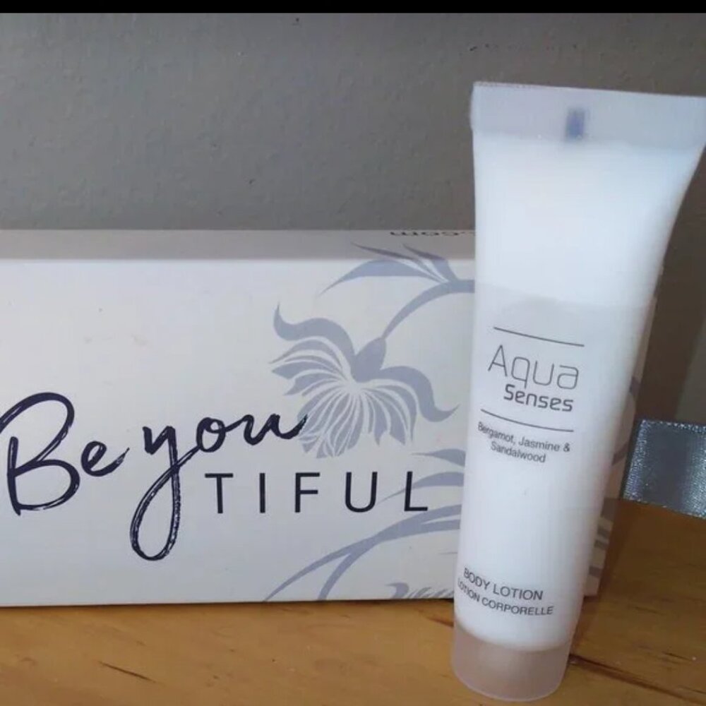 Aqua Senses travel body lotion Beautiful Be You Durant boxed bonus travel swabs
